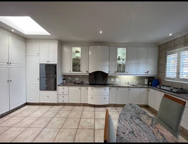 4 BEDROOM HOUSE FOR SALE IN THREE RIVERS PROPER